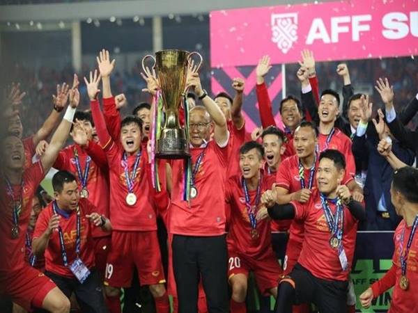 Tin sáng 8/12: HLV Park Hang Seo tự tin sẽ vô địch AFF Cup