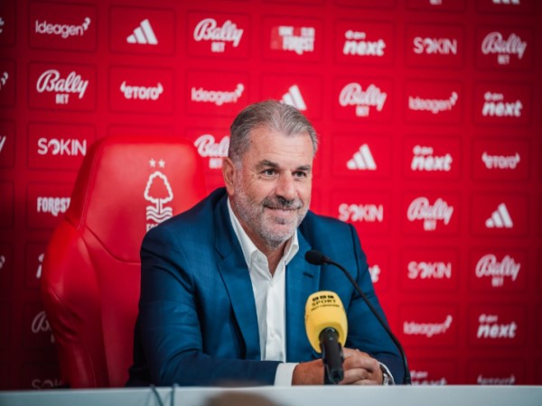 Thử thách mới tại Nottingham Forest