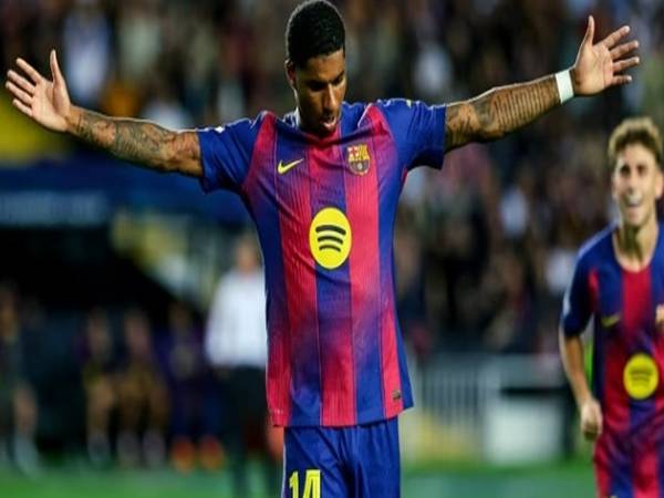 Marcus Rashford sẵn sàng trở lại đội hình Barcelona